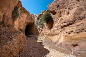 Le sentier de Wadi Mudhluim (PT-JHT-005)